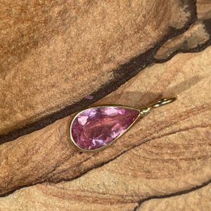 1.3CT Natural Vibrant Pink Tourmaline Pear 14K Yellow Gold Pendant 14x7mm
